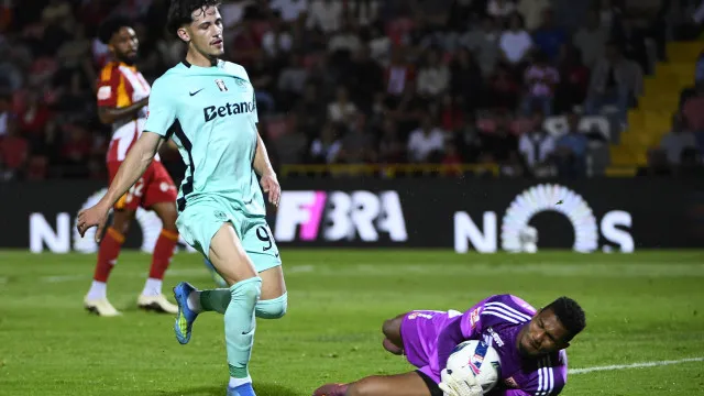 Adriel enaltece "compromisso" do AVS e fala em jogo difícil