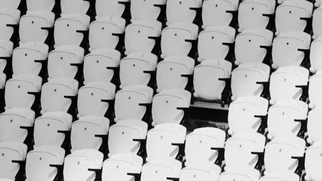 
                    Corinthians toma decisão arrojada após ofensas racistas a jogador de Abel
                