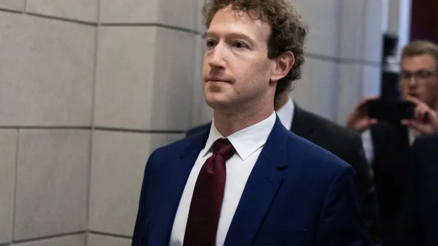 
                    China bloqueia aquisição da Meta que custou 2 mil milhões 
                