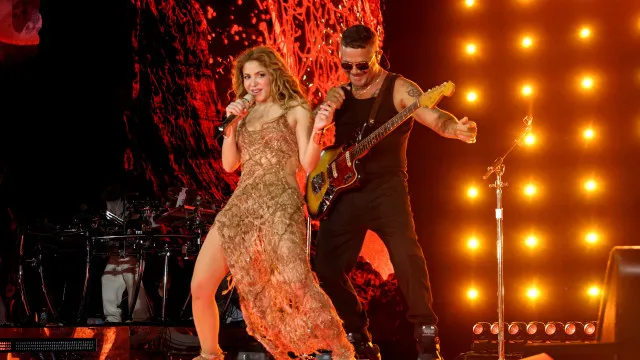 
                    Alejandro Sanz e a química com Shakira: 