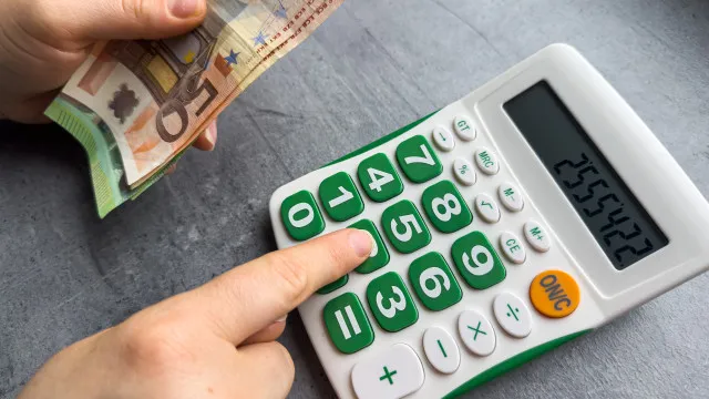 Vai ter de pagar IRS? Pode fazê-lo em prestações (explicamos como)