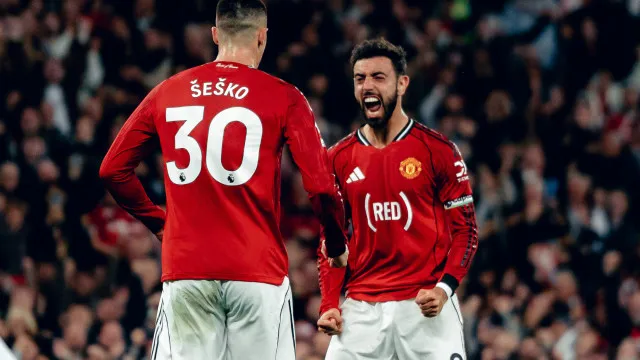Manchester United cumpre frente ao Brentford e consolida 3.º lugar