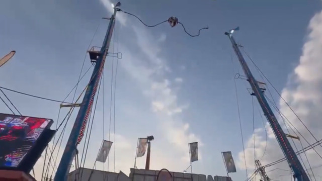 Cabo se rompe em brinquedo e deixa feridos em parque na Espanha; veja