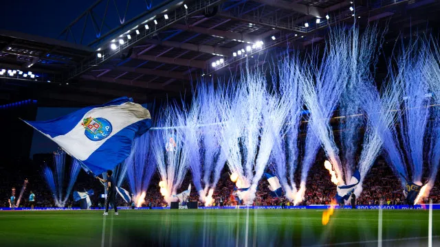 'Loucura' no Dragão. Há bilhetes a mais de 2.000€ para o FC Porto-Alverca