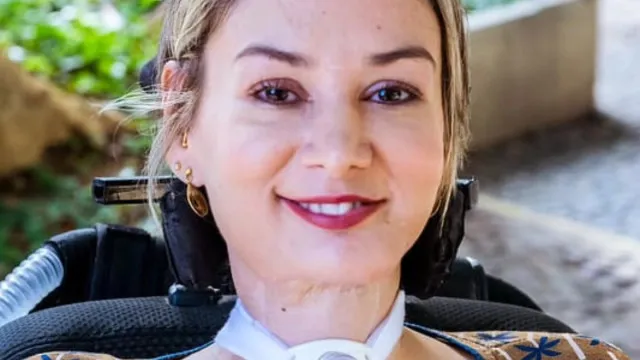 
                    Morreu ex-vereadora brasileira que tinha ficado tetraplégica com bala
                