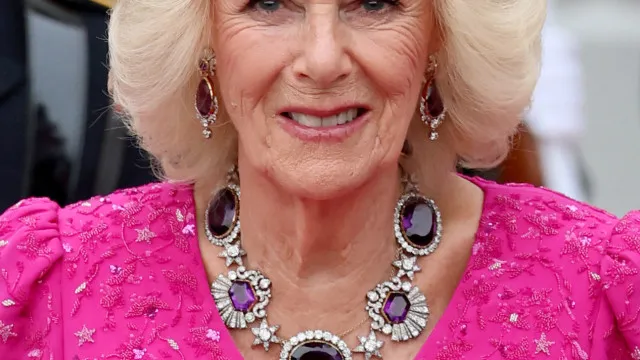 
                    A expressão 'atrevida' que Camilla deixou de usar após tornar-se rainha
                