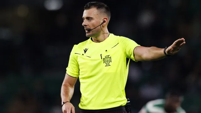 
                    FC Porto já conhece o árbitro do jogo que pode valer título de campeão
                