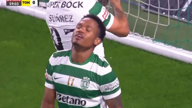 
                    Bryan Ruiz 2.0? O falhanço de Catamo que deixou adeptos de mãos na cabeça
                