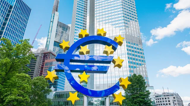 
                    BCE diz que banca da zona euro tem exposição limitada ao crédito privado
                