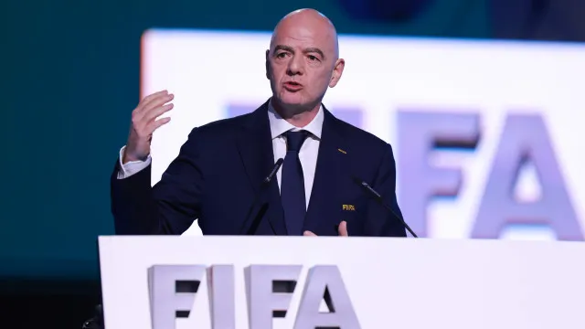 
                    Mundial2026: Presidente da FIFA garante presença do Irão na prova
                