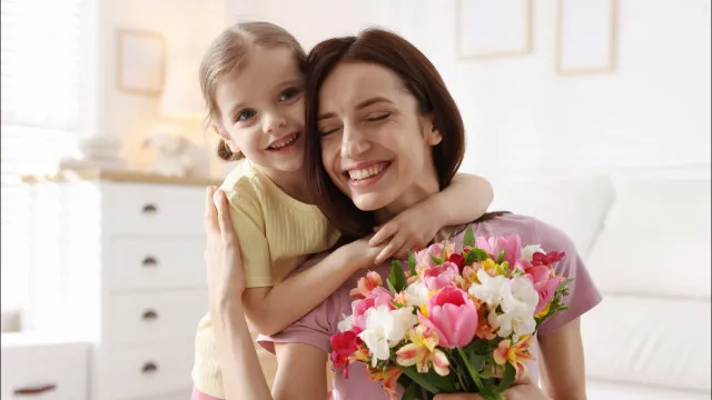 
                    Que tipo de mãe é? Saiba como é segundo o seu signo do zodíaco
                