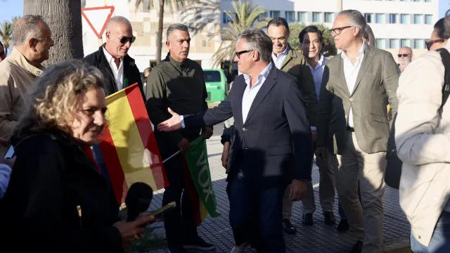 
                    Quarta campanha eleitoral em Espanha em 5 meses arrancou na Andaluzia
                