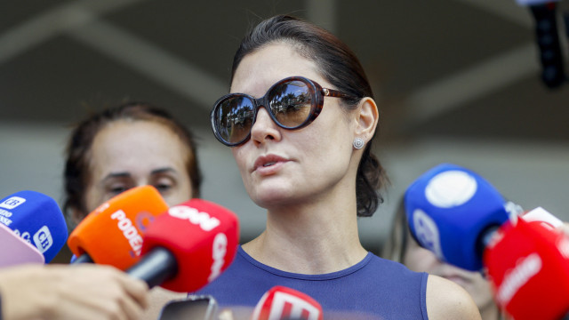 Michelle quebra silêncio sobre Flávio Bolsonaro em vídeo: 