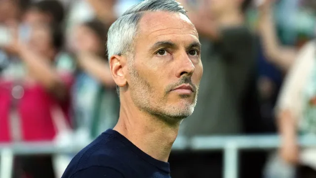 Vicens quer "mente fria" e mudança de "chip" para bater Estoril