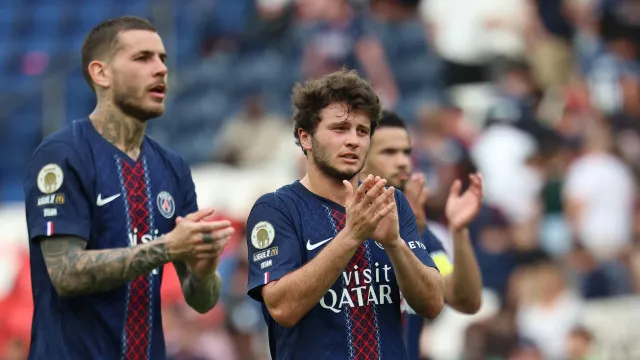 Paris Saint-Germain cede empate com várias poupanças para a Champions