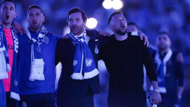 André Villas-Boas: "Dedico conquista a Pinto da Costa e Jorge Costa"