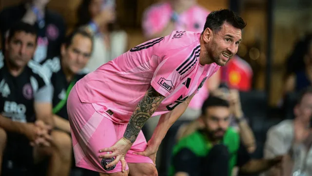 Tombo inacreditável de Messi e companhia. Inter Miami vai de 3-0 a... 3-4
