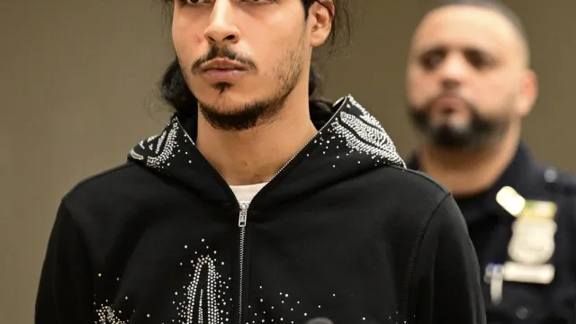 Disputa do TikTok ou discussão? Jovem de 17 anos morre esfaqueado nos EUA