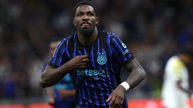 Há novo campeão. Inter bate Parma e sucede ao Napoli ao vencer o título