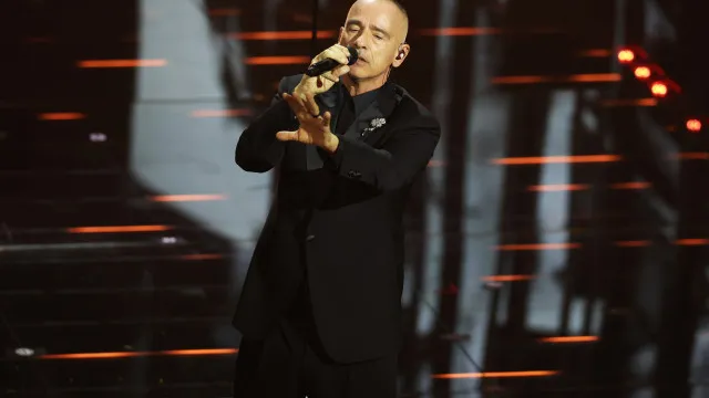
                    Eros Ramazzotti jantou em Lisboa antes do concerto de hoje. 