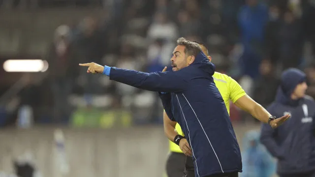 
                    Franclim Carvalho sorri, Nuno Moreira brilha e Artur Jorge... passa-se
                