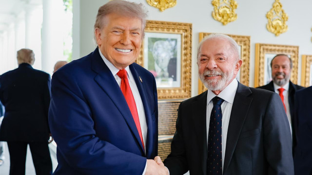 Trump fez elogio a Lula em encontro com Flávio Bolsonaro na Casa Branca