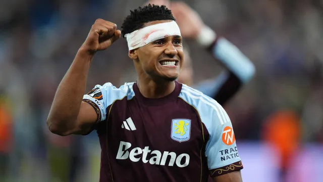 
                    Al Hilal oficializou contratação do avançado inglês Ollie Watkins
                