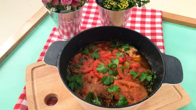 
                    Com desejos de caldeirada de peixe? Anote esta receita deliciosa
                