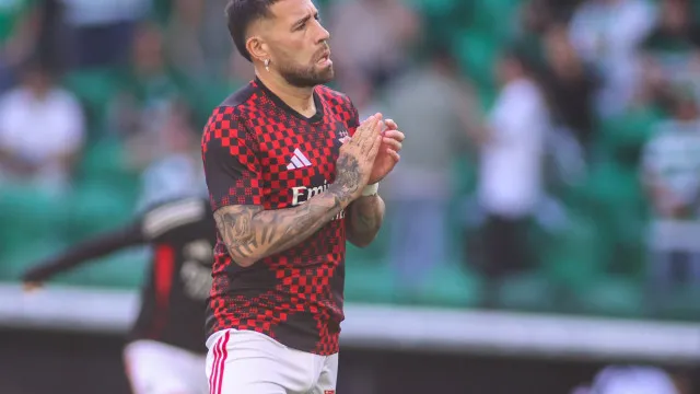 Atenção, Benfica. Argentinos avançam com "sim" de Otamendi ao River Plate