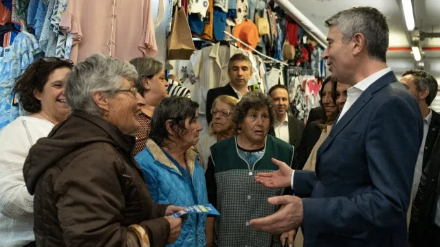 
                    Carneiro em Matosinhos a ouvir 