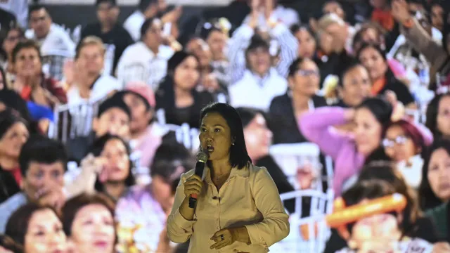 
                    Fujimori afirma que Peru tem um Estado em 