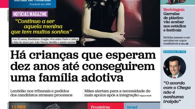 
                    Hoje é notícia: Esperam 10 anos por adoção; Banca atacada por IA?
                