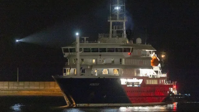 AO MINUTO: MV Hondius já em Tenerife; Português segue para Países Baixos