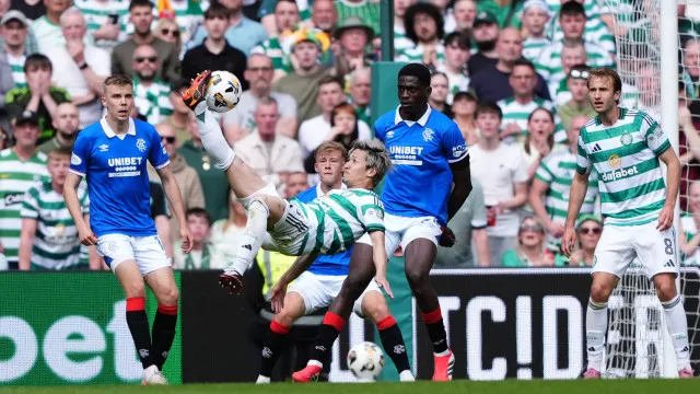 Ex-Marítimo atira Rangers ao tapete e Celtic ainda pode roubar título