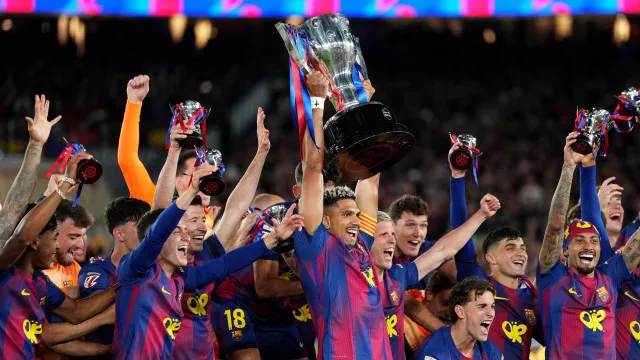 
                    Barcelona prolonga domínio com mérito e à boleia da crise em Madrid
                