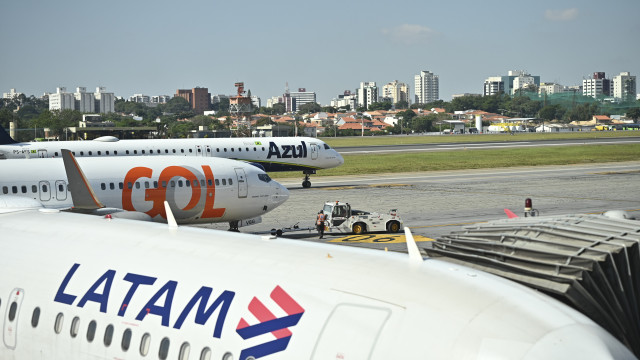 Guerra pressiona caixa de companhias aéreas no Brasil, e setor prevê impacto na aviação regional