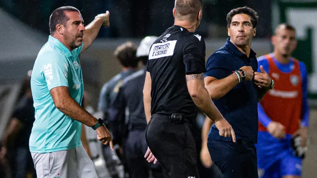 
                    Adjunto de Abel aponta o dedo ao Brasileirão: 
