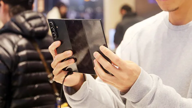Nova geração do Galaxy Z TriFold contará com uma novidade