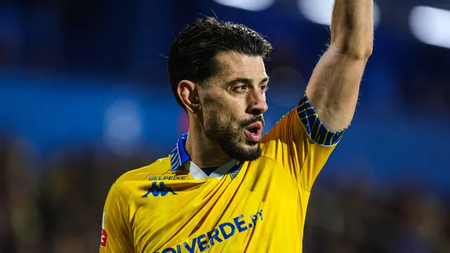 Oficial: "Dores intensas" colocam ponto final na carreira de Pizzi