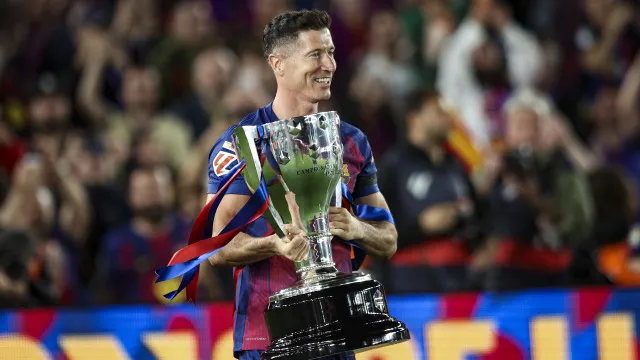 Lewandowski pisca o olho ao FC Porto? "Liga inferior pode ser opção"