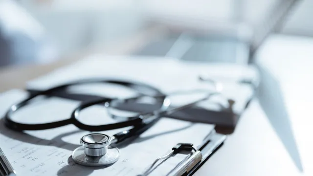 
                    Mulher de 72 anos prestes a concluir curso de Medicina: 