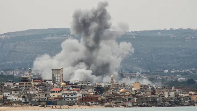 
                    Embaixador dos EUA anuncia mais negociações entre Líbano e Israel
                