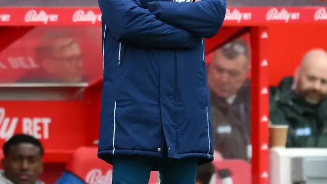 Oficial: Forest anuncia saída de Vítor Pereira... com agradecimentos