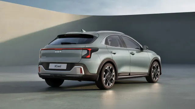 
                    Novo Kia XCeed chega à produção este mês. O que já se sabe?
                