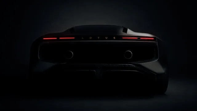 
                    Primeiro supercarro da Lotus será um híbrido V8 com 1.000 cv
                