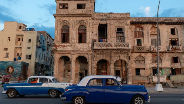 EUA oferecem ajuda humanitária adicional a Cuba no valor de 100 milhões