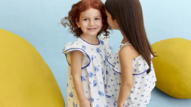 
                    H&M lança coleção de roupa infantil com a marca britânica Laura Ashley
                