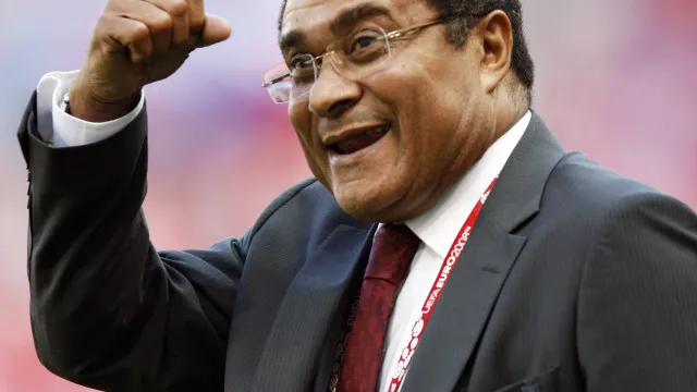 Exposição mostra como jogadores como Eusébio fintaram vida em Moçambique