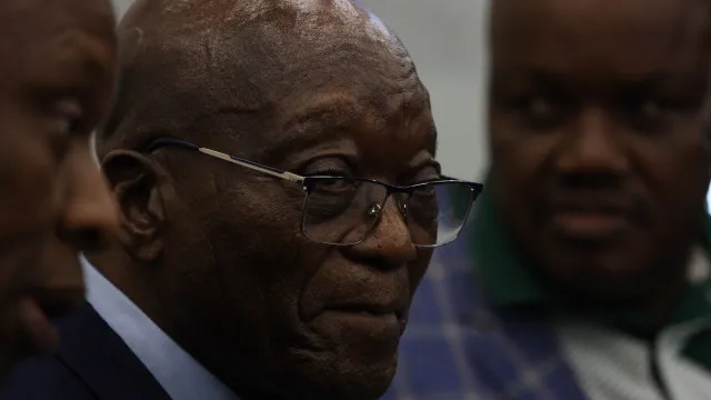 
                    Justiça sul-africana retoma em 2027 julgamento de ex-presidente Zuma
                