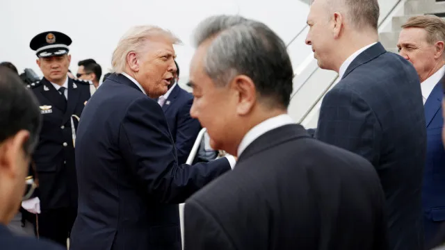 Trump e Xi com aproximação, mas mantêm divergências sobre Taiwan e Irão